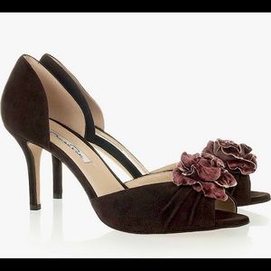 Oscar de la Renta Lizzie brown suede d’Orsay heels